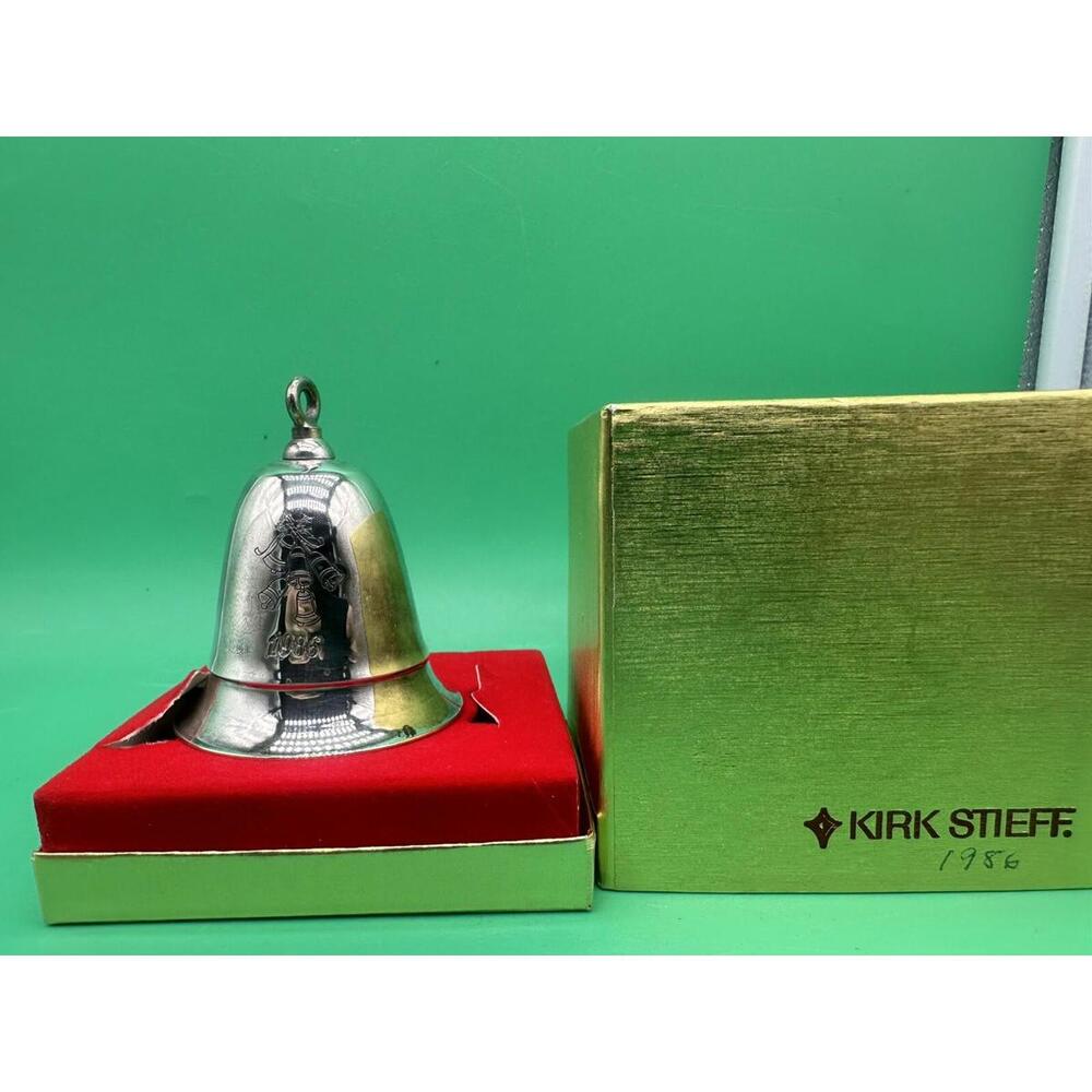 Vintage W. Bell Co Warwick  Silverplate 1986 Musical Christmas Bell Ornament